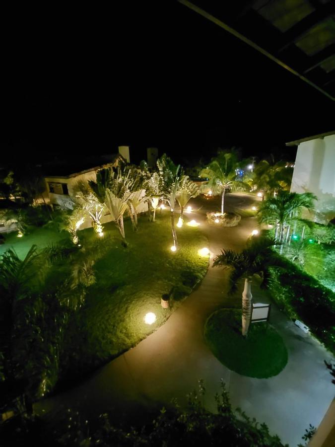 Apartamento Em Guarajuba 200M Da Praia Camaçari Exterior foto