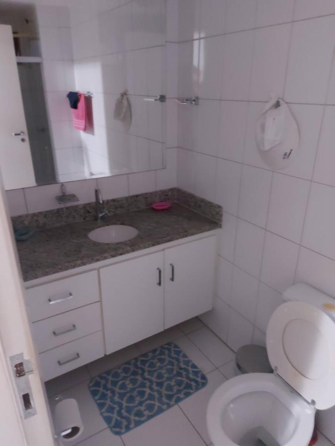 Apartamento Em Guarajuba 200M Da Praia Camaçari Exterior foto