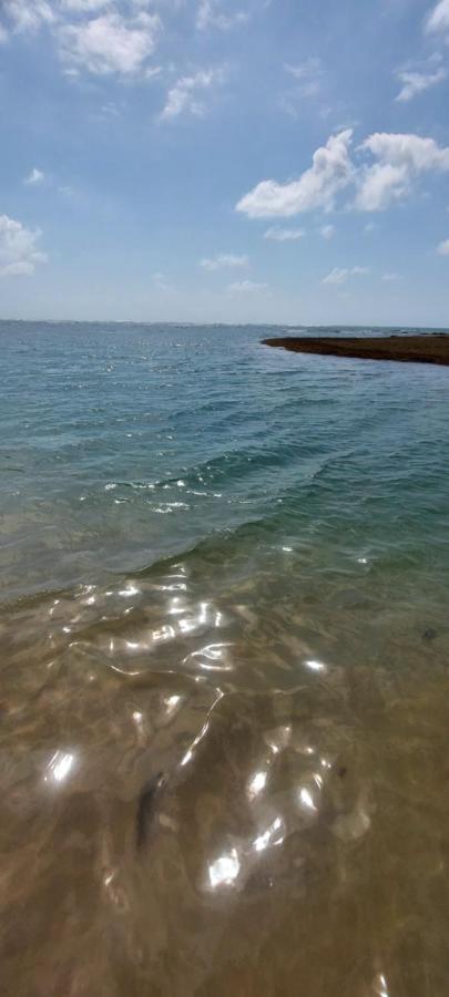 Apartamento Em Guarajuba 200M Da Praia Camaçari Exterior foto