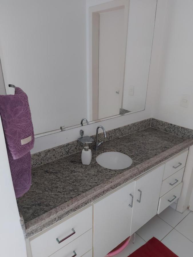 Apartamento Em Guarajuba 200M Da Praia Camaçari Exterior foto