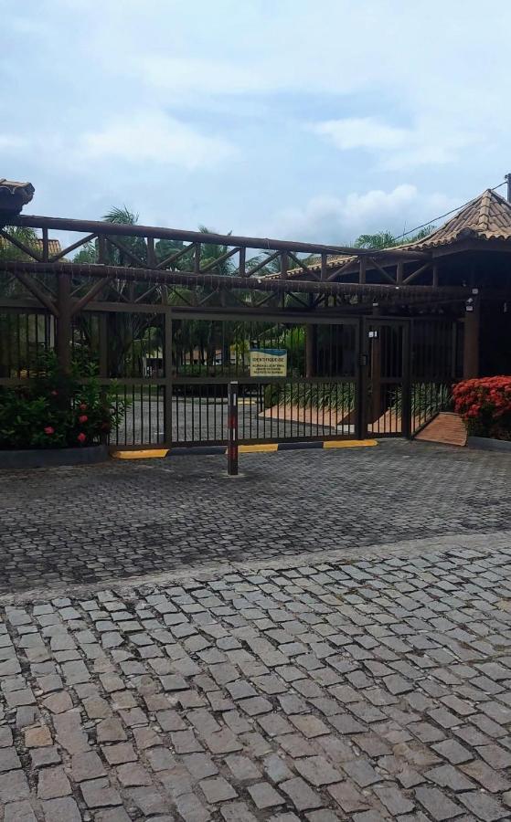 Apartamento Em Guarajuba 200M Da Praia Camaçari Exterior foto